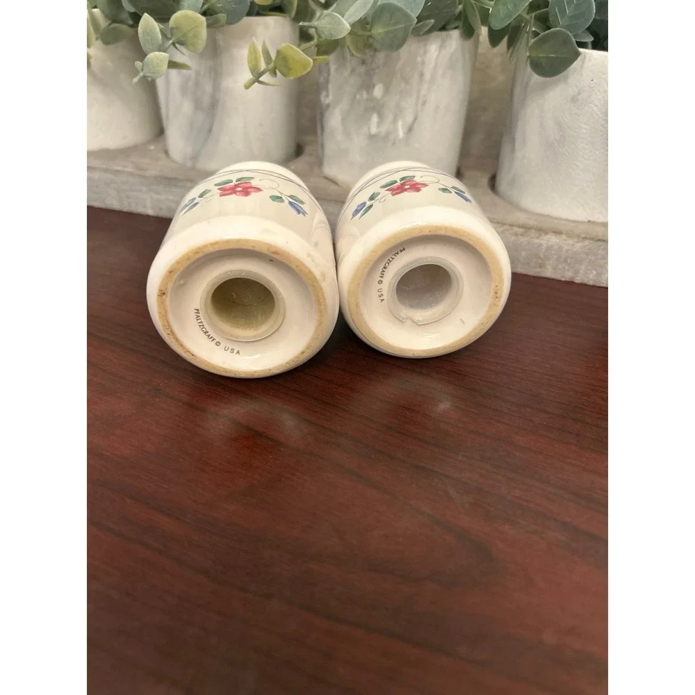 Pfaltzgraff Bonnie Brae salt and pepper shakers